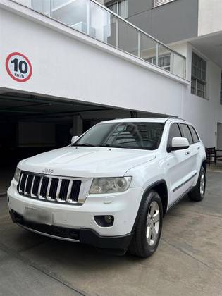 JEEP GRAND CHEROKEE 3.0 LIMITED 4X4 V6 24V TURBO DIESEL 4P AUTOMÁTICO JEEP GRAND CHEROKEE 3.0 LIMITED 4X4 V6 24V TURBO DIESEL 4P AUTOMÁTICO